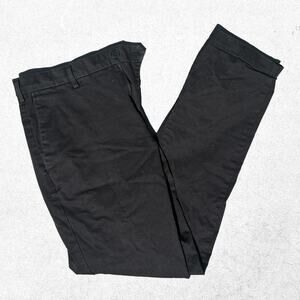 UNIQLO Slim Chino Pants in Jet Black